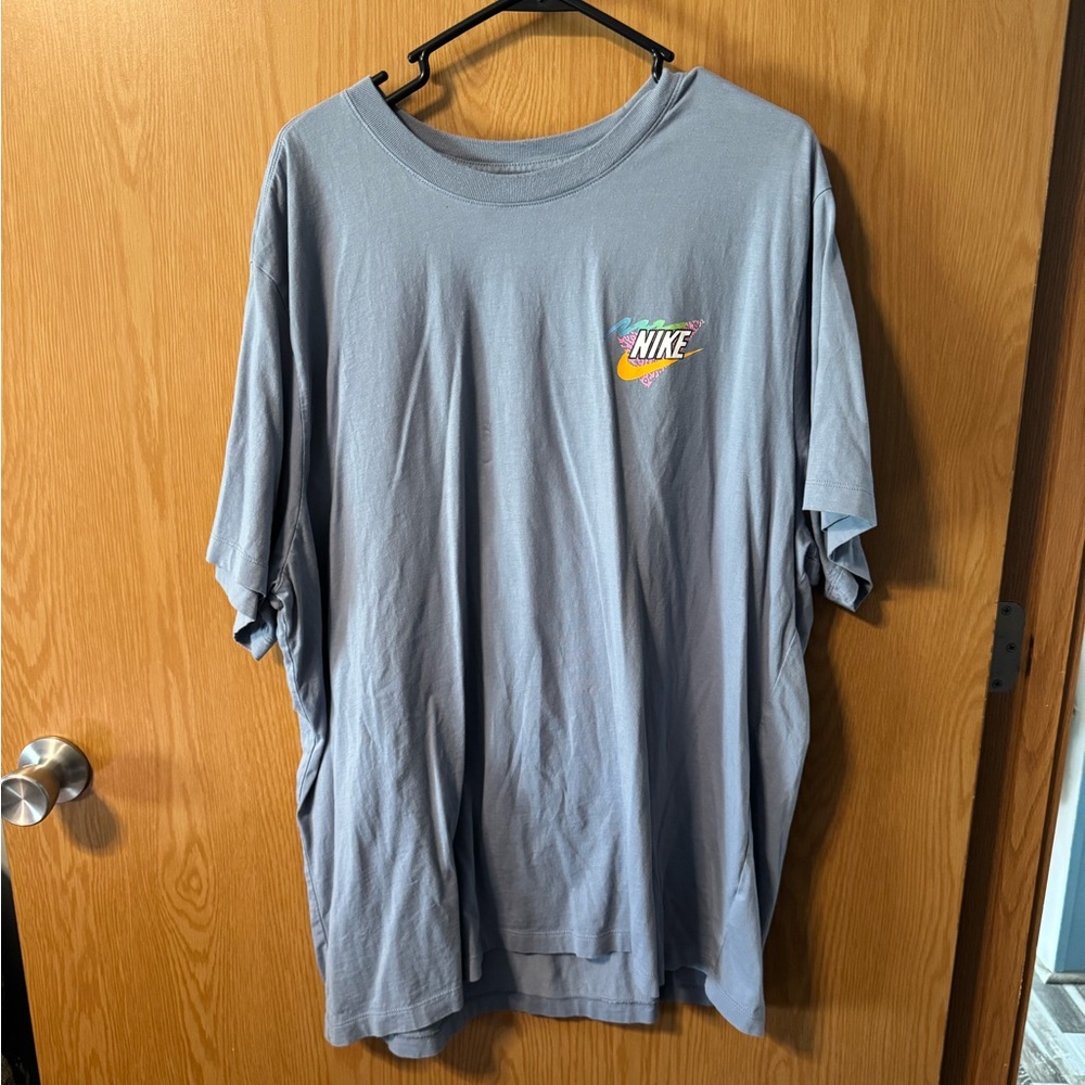 Nike Men's graphic T-Shirt